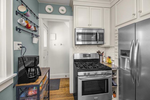 1691 Hartford Avenue, Saint Paul, MN 55116