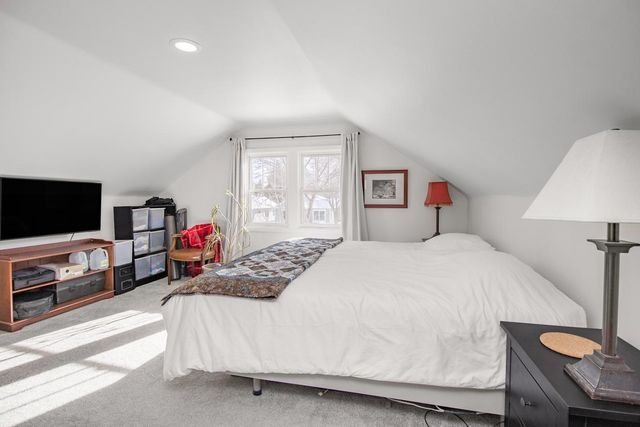 1691 Hartford Avenue, Saint Paul, MN 55116