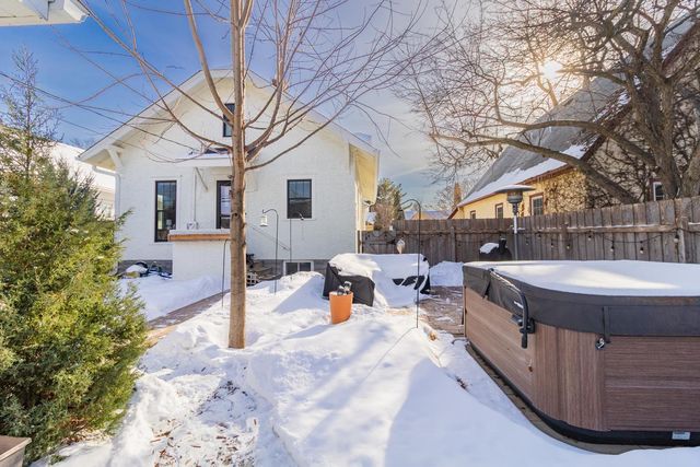 1691 Hartford Avenue, Saint Paul, MN 55116