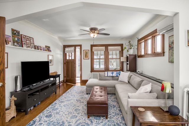 1691 Hartford Avenue, Saint Paul, MN 55116