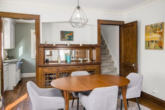 1691 Hartford Avenue, Saint Paul, MN 55116