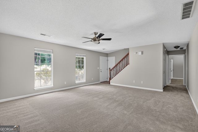 901 Timbervale Lane, Lithonia, GA 30058
