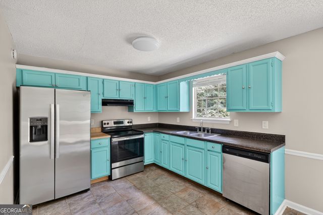 901 Timbervale Lane, Lithonia, GA 30058
