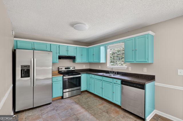 901 Timbervale Lane, Lithonia, GA 30058