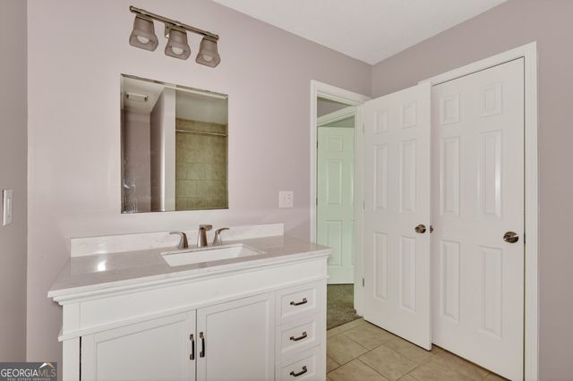 901 Timbervale Lane, Lithonia, GA 30058