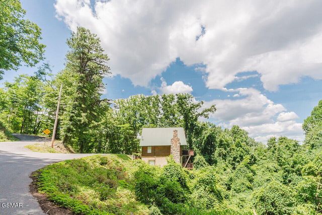 960 Stans Road, Gatlinburg, TN 37738