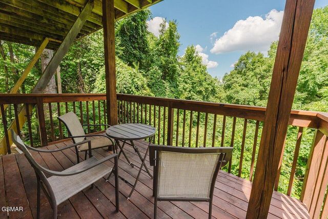 960 Stans Road, Gatlinburg, TN 37738