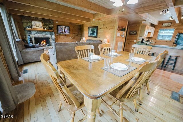 960 Stans Road, Gatlinburg, TN 37738