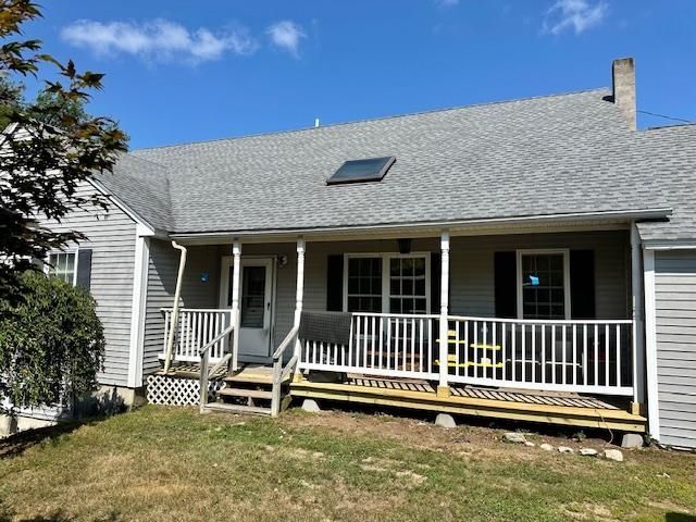 14 Deer Lane, Epsom, NH 03234