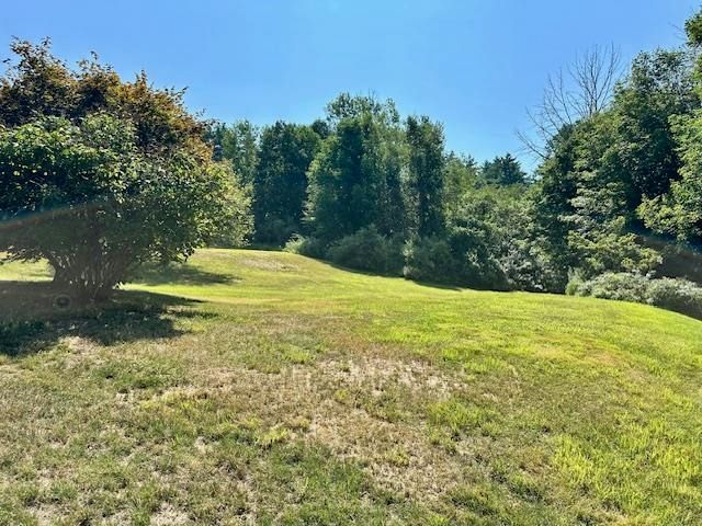 14 Deer Lane, Epsom, NH 03234