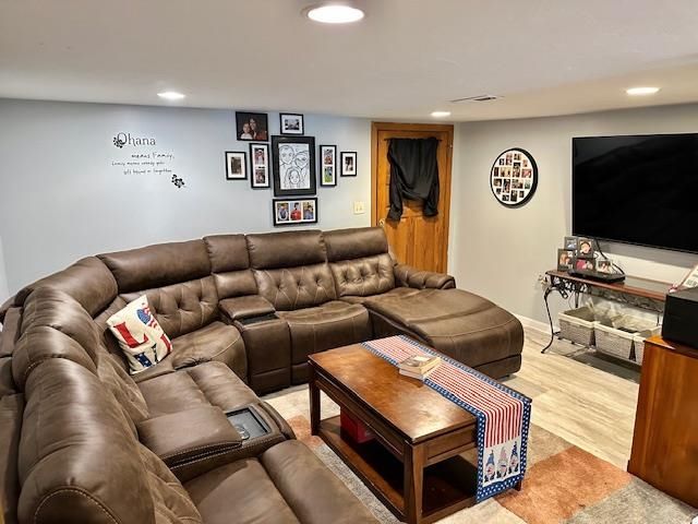 14 Deer Lane, Epsom, NH 03234