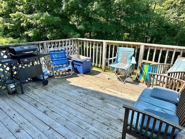 14 Deer Lane, Epsom, NH 03234