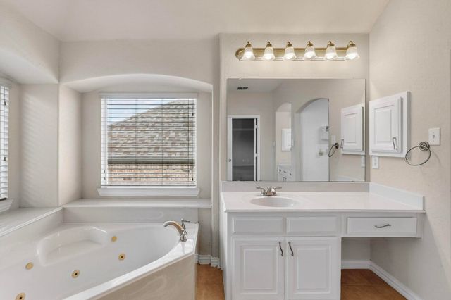 1343 Valley Vista Drive, Irving, TX 75063