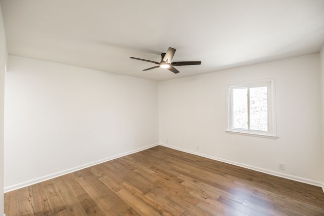 21 Vaughns Gap Rd Apt 55, Nashville, TN 37205