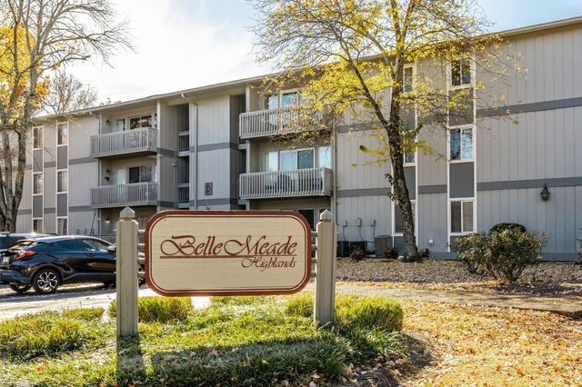 21 Vaughns Gap Rd Apt 55, Nashville, TN 37205