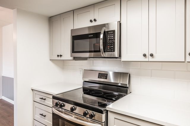 21 Vaughns Gap Rd Apt 55, Nashville, TN 37205