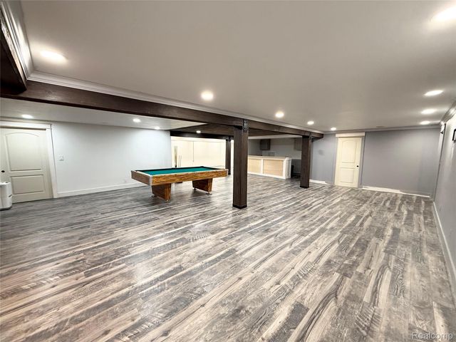 46557 Glen Pointe Drive, Shelby Charter Township, MI 48315