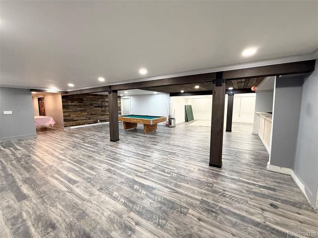 46557 Glen Pointe Drive, Shelby Charter Township, MI 48315