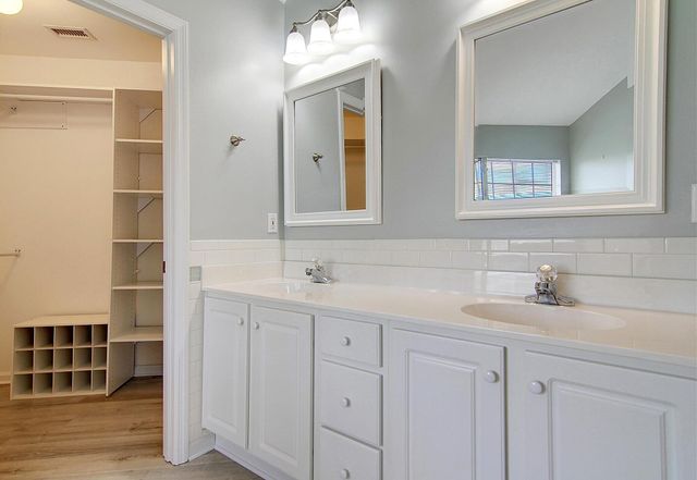 4025 Laurelwood Drive, Charleston, SC 29414