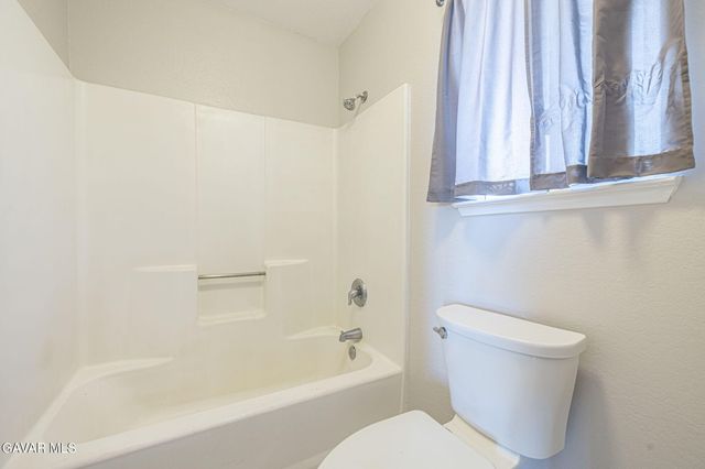 17394 Laredo Vista Avenue, Palmdale, CA 93591