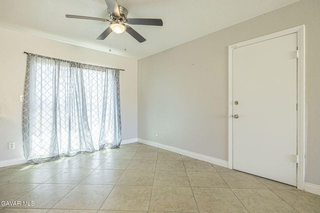 17394 Laredo Vista Avenue, Palmdale, CA 93591