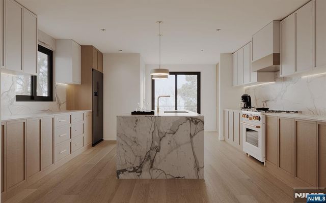 229 Hickory Avenue, Tenafly, NJ 07670