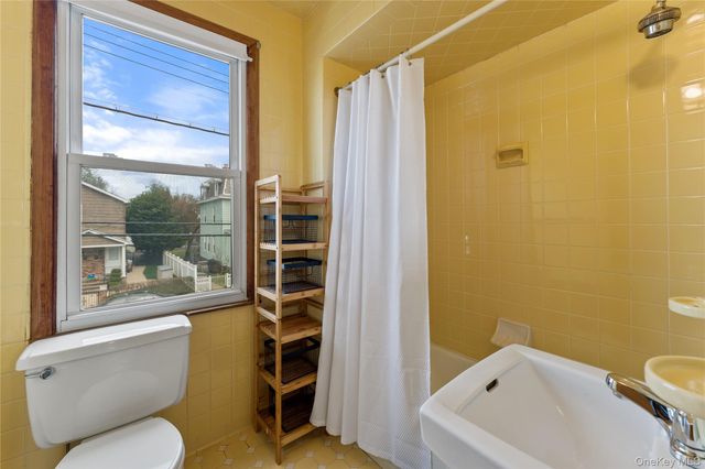 20 Maple Street, Dobbs Ferry, NY 10522