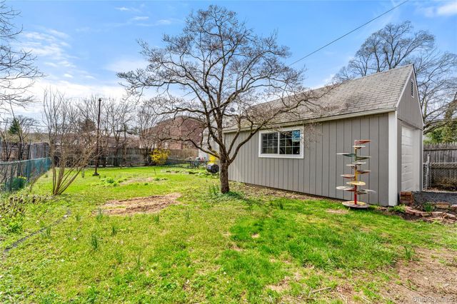 20 Maple Street, Dobbs Ferry, NY 10522
