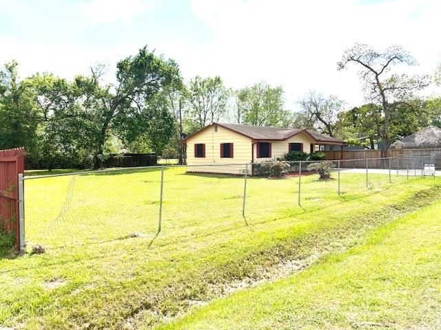 8318 & 0 Nyssa Street, Houston, TX 77078