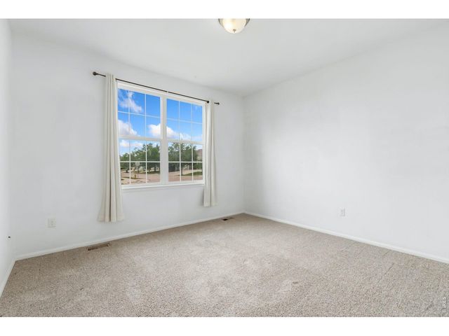 2202 Maple Hill Dr, Fort Collins, CO 80524
