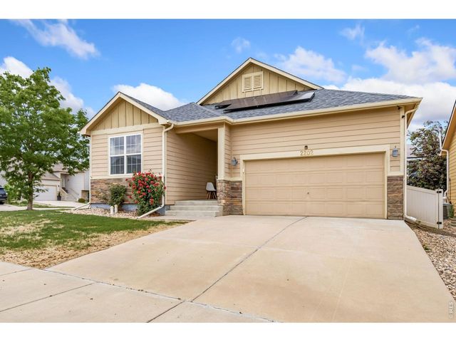 2202 Maple Hill Dr, Fort Collins, CO 80524