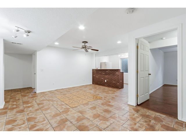2202 Maple Hill Dr, Fort Collins, CO 80524