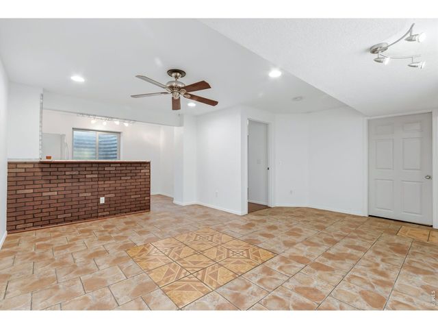 2202 Maple Hill Dr, Fort Collins, CO 80524