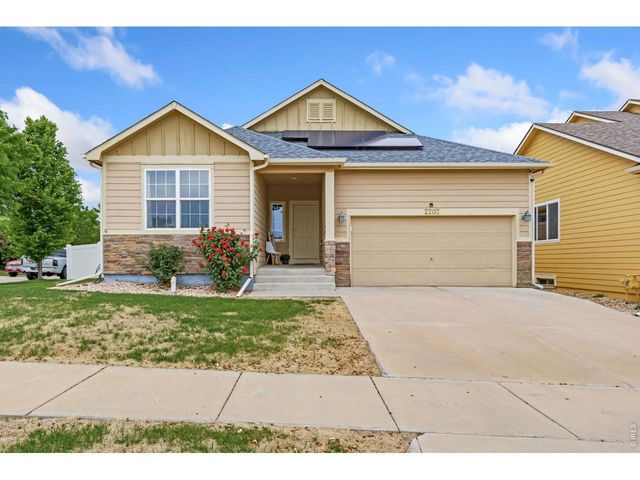 2202 Maple Hill Dr, Fort Collins, CO 80524