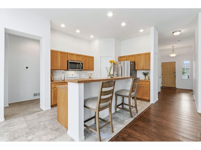 2202 Maple Hill Dr, Fort Collins, CO 80524