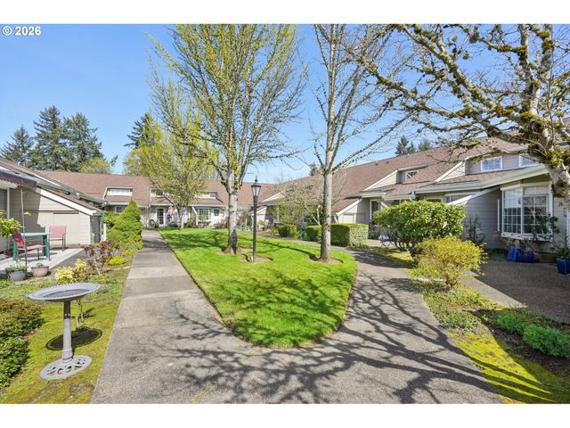 13775 Sw SCHOLLS FERRY Rd 208, Beaverton, OR 97008