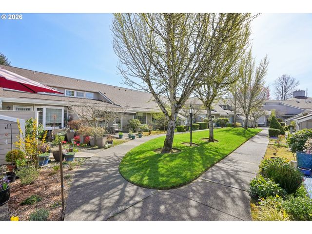 13775 Sw SCHOLLS FERRY Rd 208, Beaverton, OR 97008