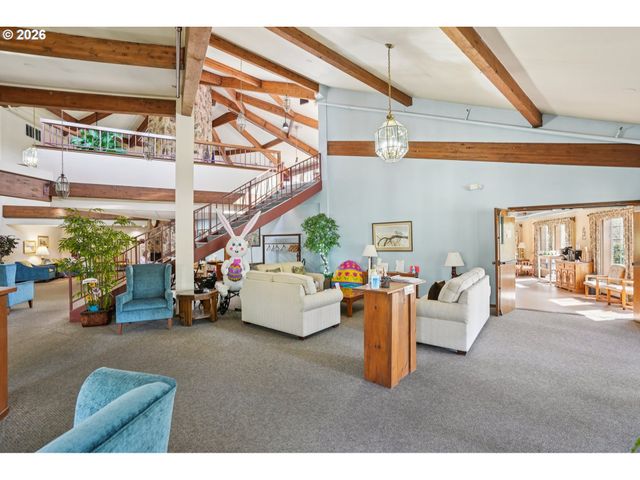 13775 Sw SCHOLLS FERRY Rd 208, Beaverton, OR 97008