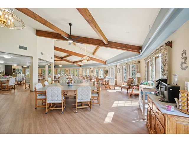 13775 Sw SCHOLLS FERRY Rd 208, Beaverton, OR 97008