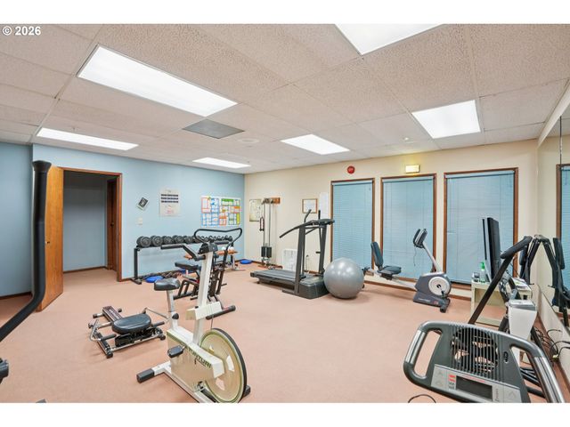 13775 Sw SCHOLLS FERRY Rd 208, Beaverton, OR 97008