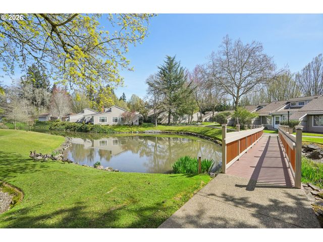 13775 Sw SCHOLLS FERRY Rd 208, Beaverton, OR 97008