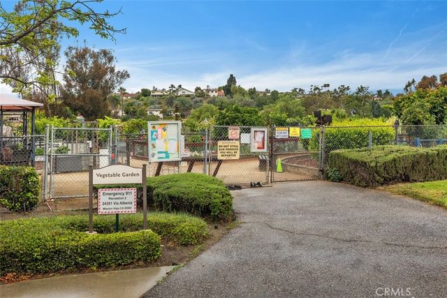 27792 Via Granados, Mission Viejo, CA 92692