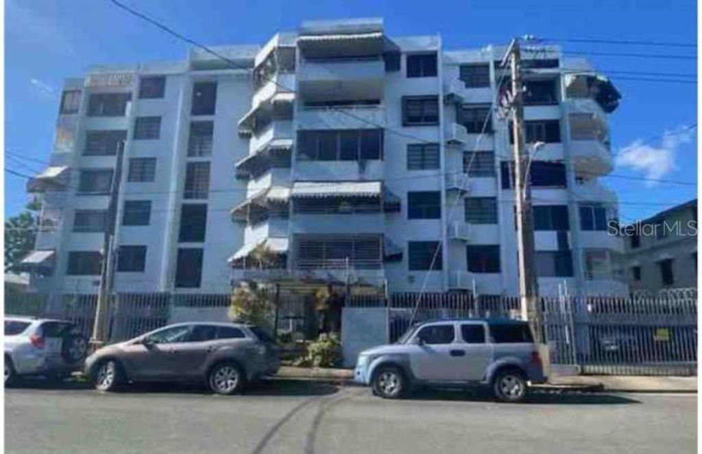 Cond FERIA COURT 206, San Juan, PR 00909