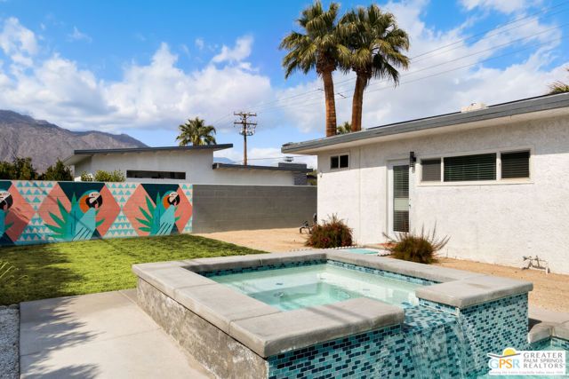 4373 E Camino Parocela, Palm Springs, CA 92264