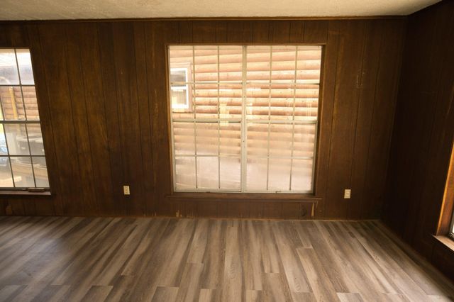 876 County Road 298, Sargent, TX 77414