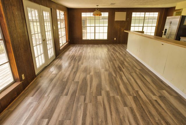 876 County Road 298, Sargent, TX 77414