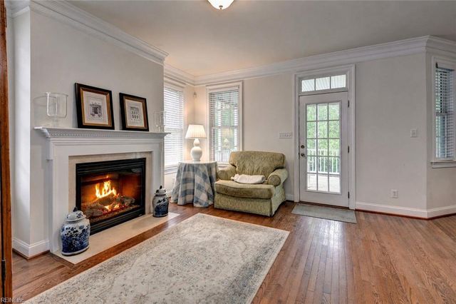 7 Elm ST, Poquoson, VA 23662