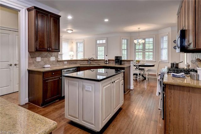7 Elm ST, Poquoson, VA 23662