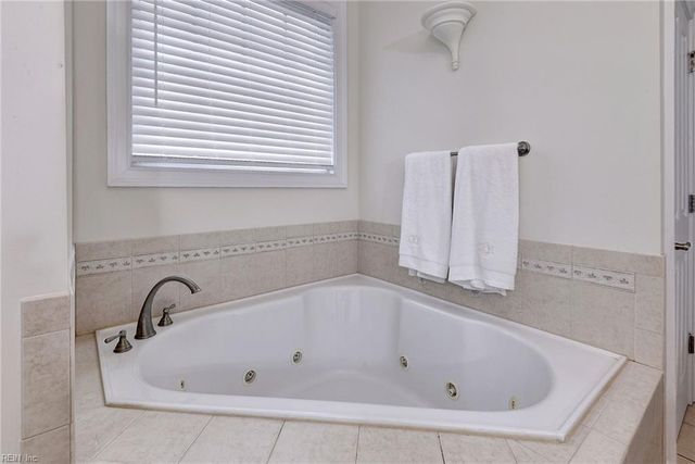 7 Elm ST, Poquoson, VA 23662