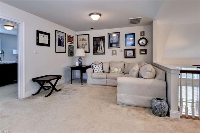 7 Elm ST, Poquoson, VA 23662